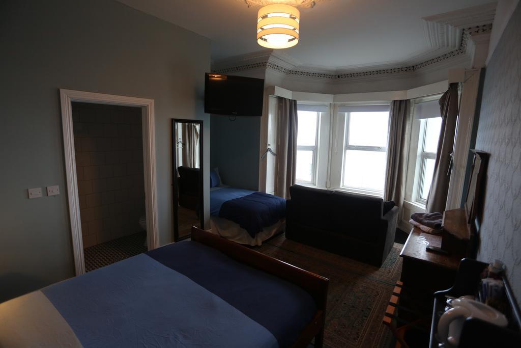 Rolling Wave Guesthouse Бундоран Екстериор снимка