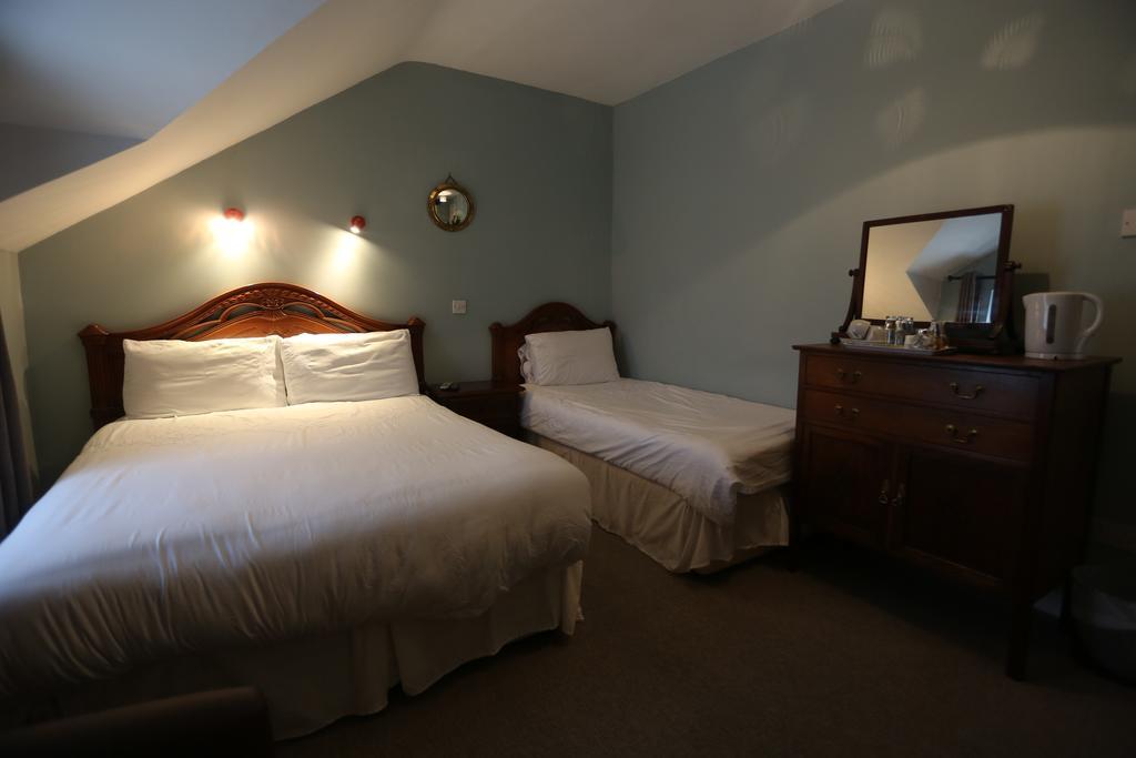 Rolling Wave Guesthouse Бундоран Екстериор снимка