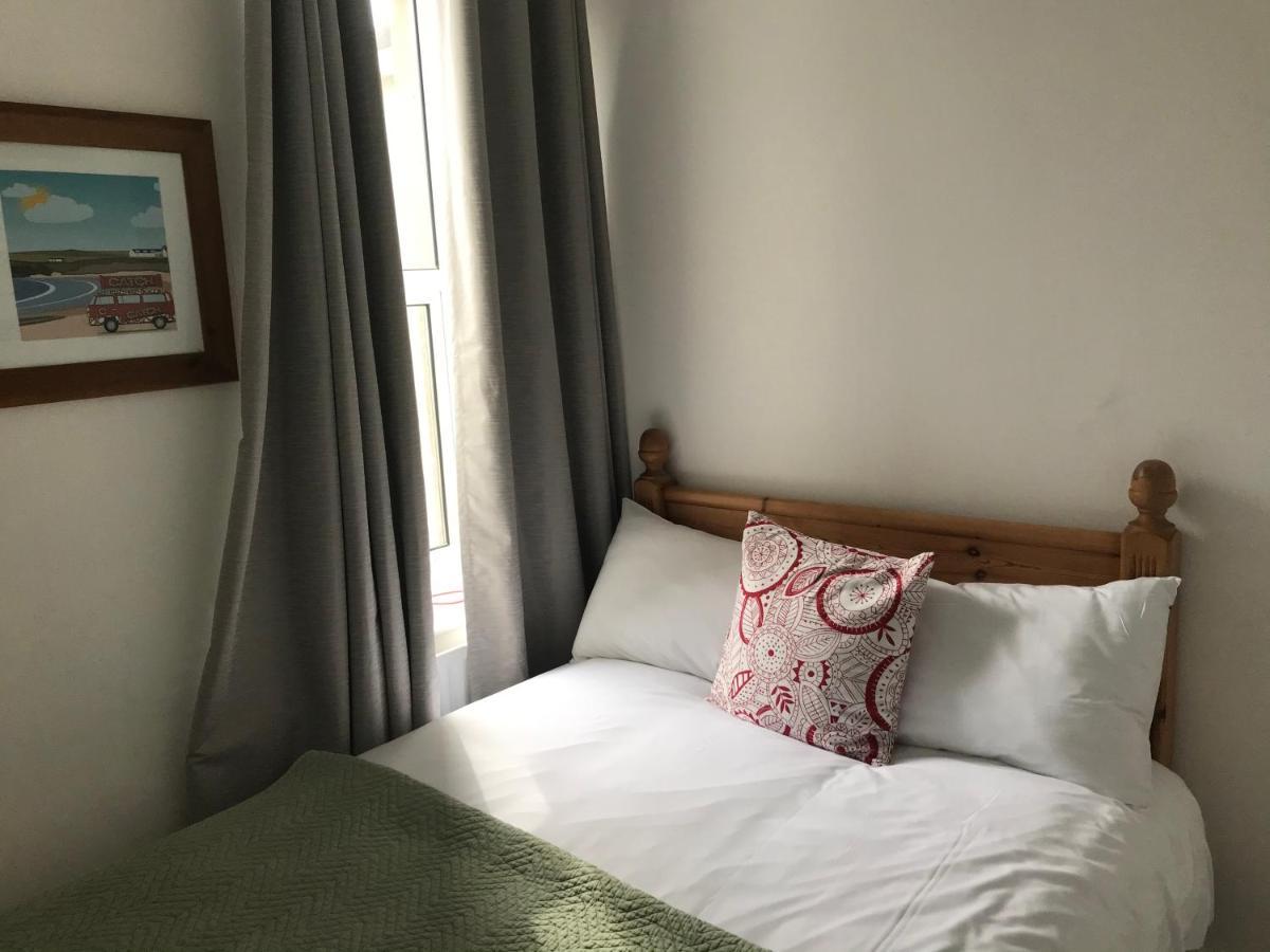 Rolling Wave Guesthouse Бундоран Екстериор снимка