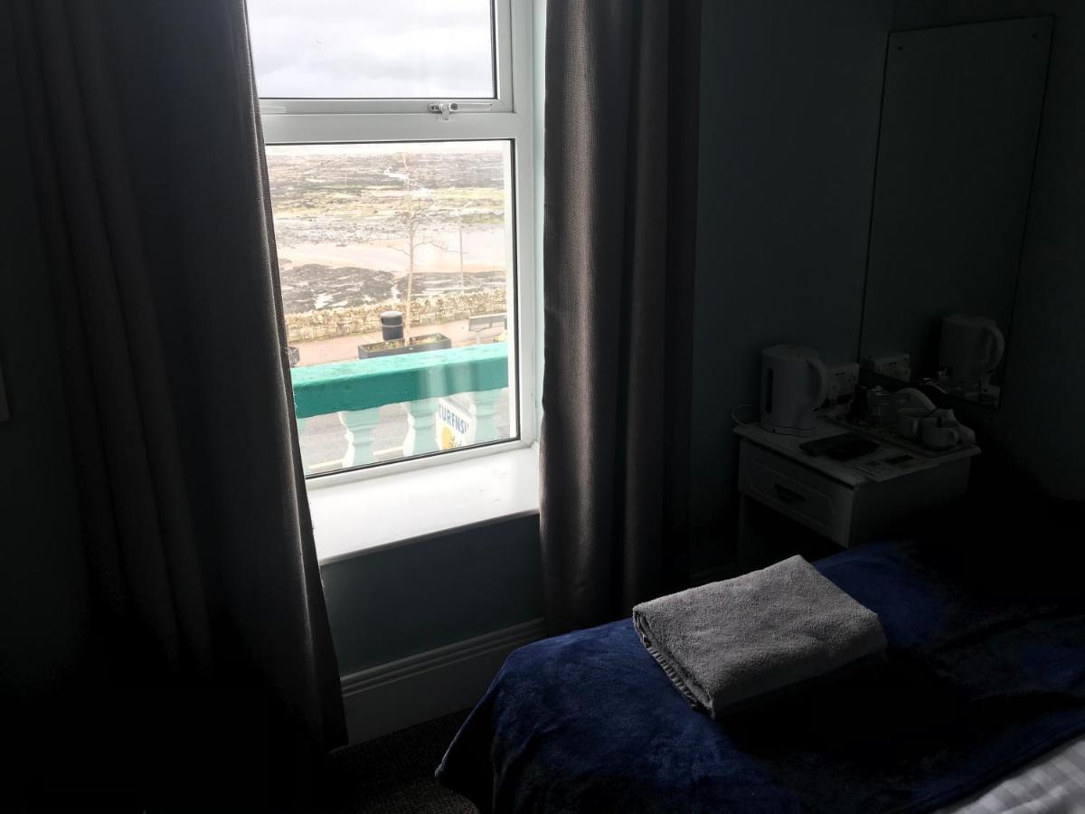Rolling Wave Guesthouse Бундоран Екстериор снимка